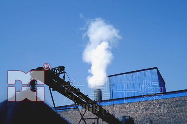 霧霾重重大型環(huán)保煤泥烘干機(jī)前途一片光明